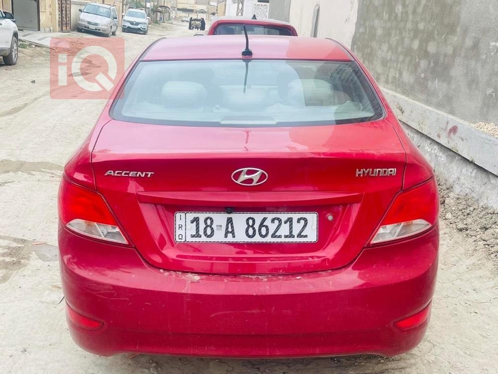 هیوندای ئەکسنت